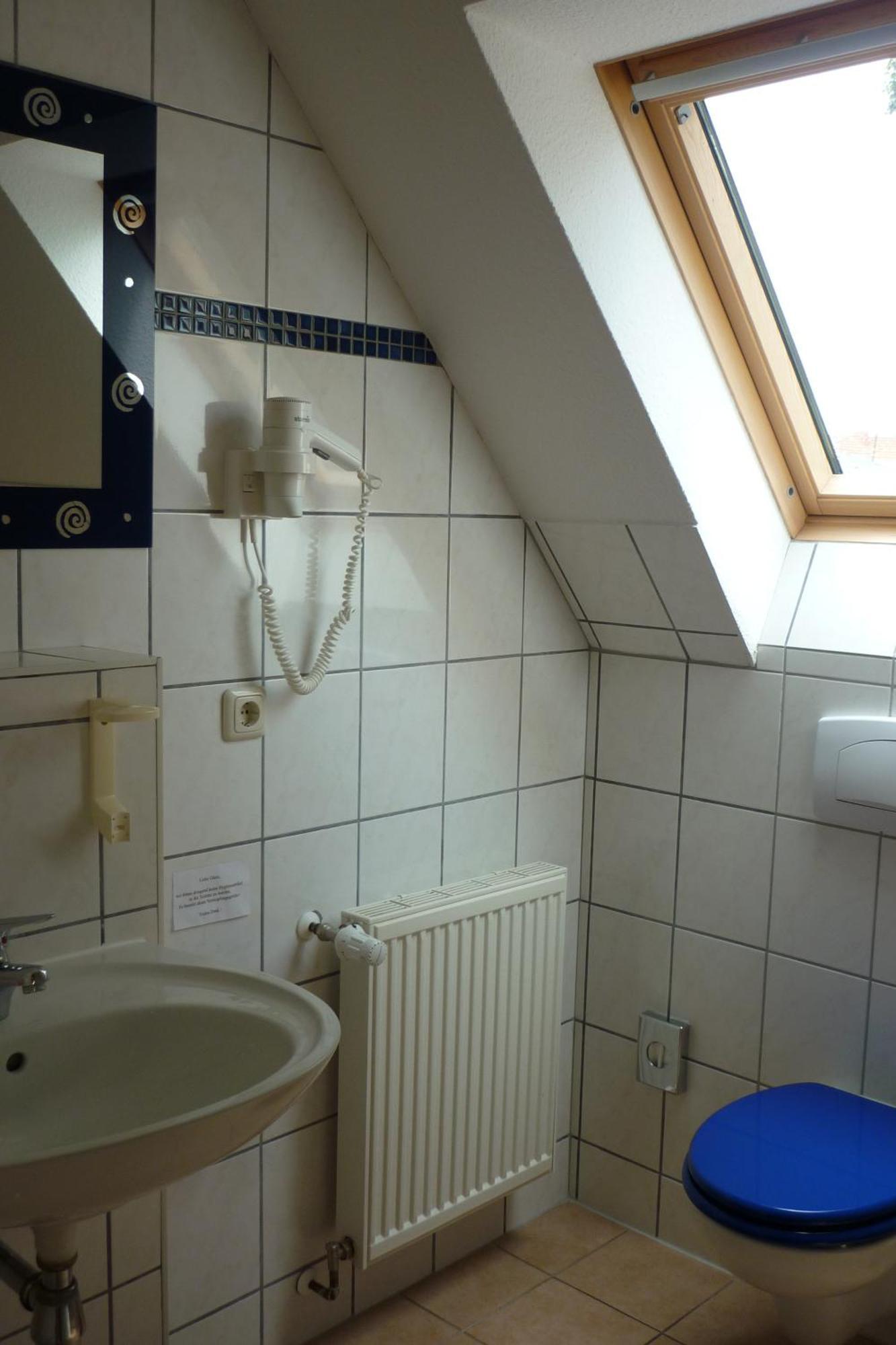 Wirtshaus Neuenkirchen Hotel Neuenkirchen auf Rugen ภายนอก รูปภาพ